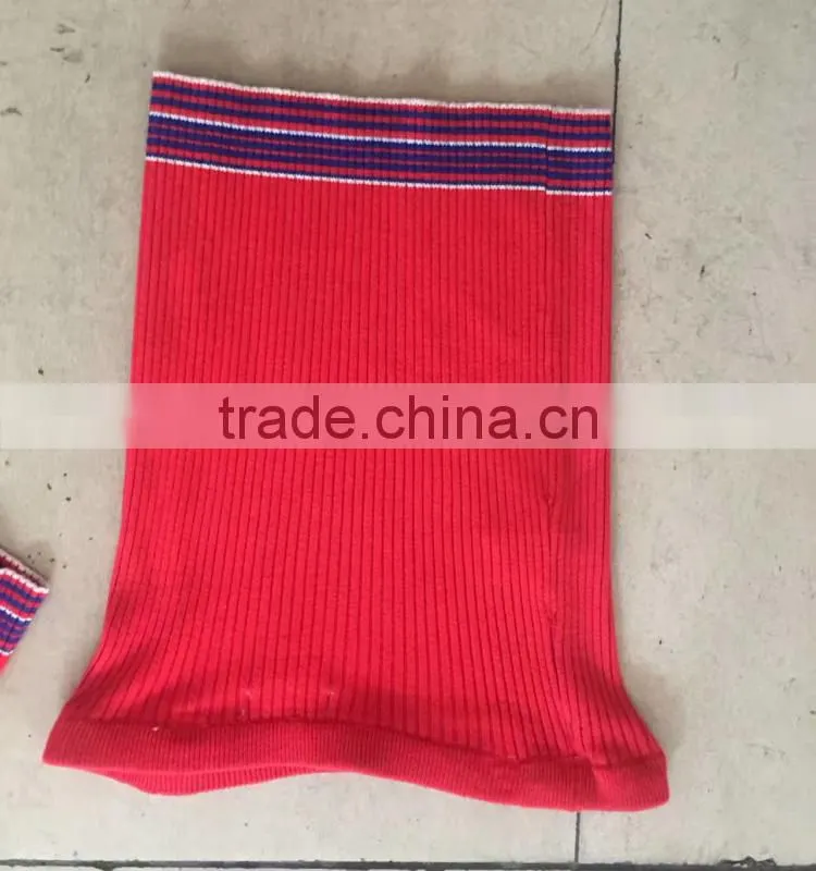 Yiwu stocklots ladies branded knitted cashmere sweater suit
