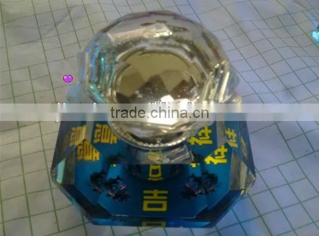 Elegant crystal perfume bottle ,car crystal perfume bottle