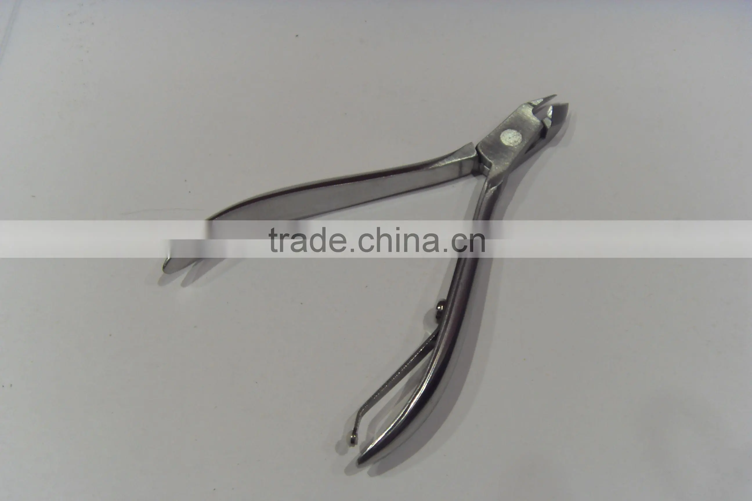 Retails Stainless Steel Nail Cuticle Nipper Nail Cutter for Manicure and Pedicure