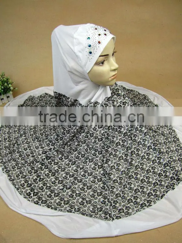 A526 Printed 1.1*1.2m BIG HIJAB
