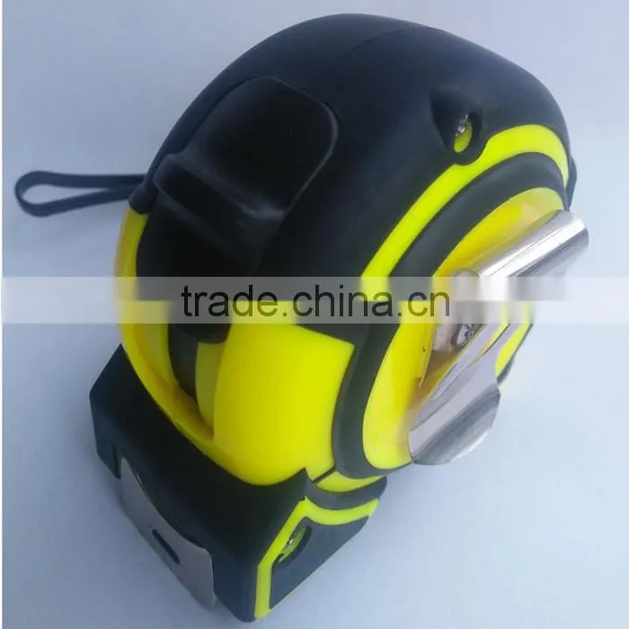 new design co-molded case retractable thick blade tape measure