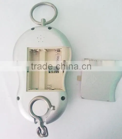 Electronic luggage scale with keyring design