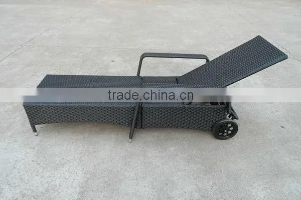 Manual Garden Furniture Set PE Rattan Steel Frame KD Design