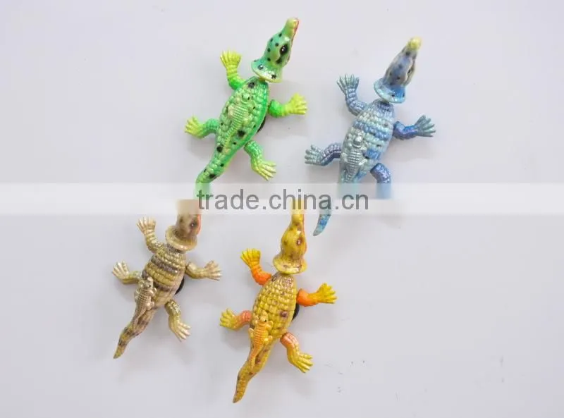 6 inch Plastic Crocodile Eat Fish Handmade Popular Fridge Magnet