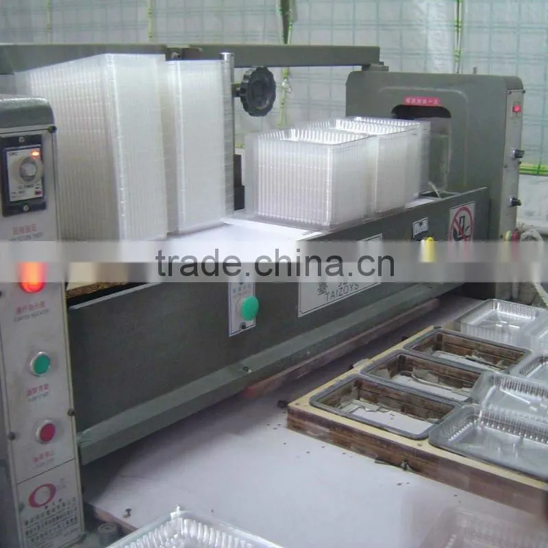 REOO easy-operated automatic plastic thermoforming machine high efficiecncy high capacity