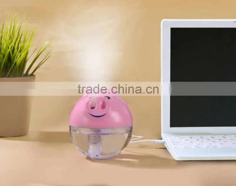 Amazon / promotion AB019 MINI USB Light Piggy Humidifier With Changeable led light