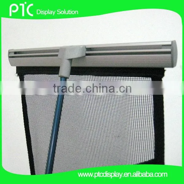 Single line brochure holder