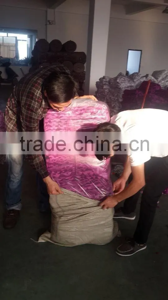 Cutted Velboa Fabric with Pattern Edge