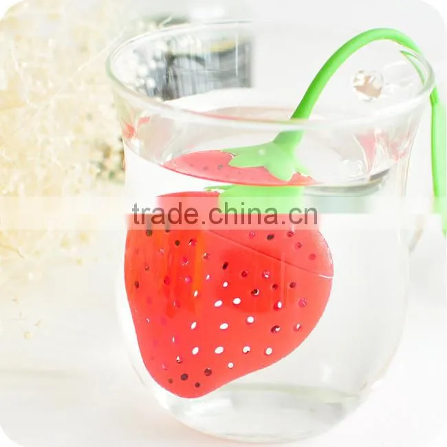 novel design silicone strawberry tea infuser