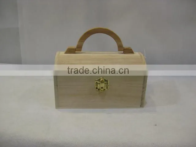 simple design and elegant wooden box