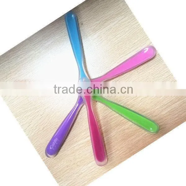 Bottom price hot-sale food grade durable silicone baby spoon