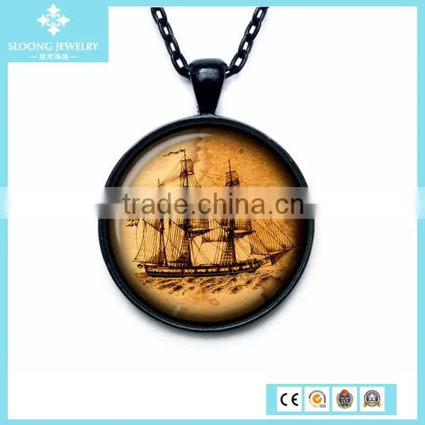 2015 Chinese Style Metal Pendant with Black Plated Round Glass
