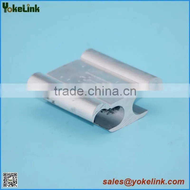Wide Range Tap compression connector for aluminum or aluminum-copper conductor