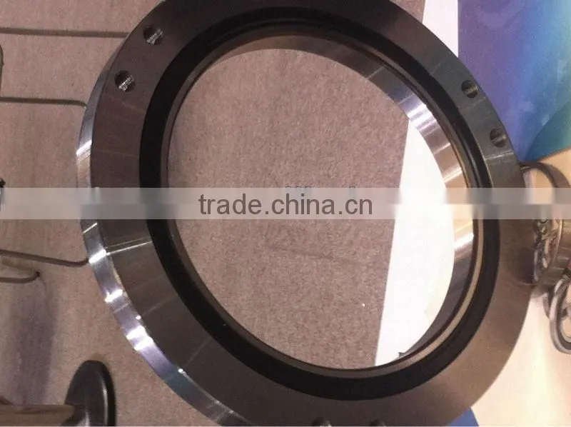 Slewing bearing