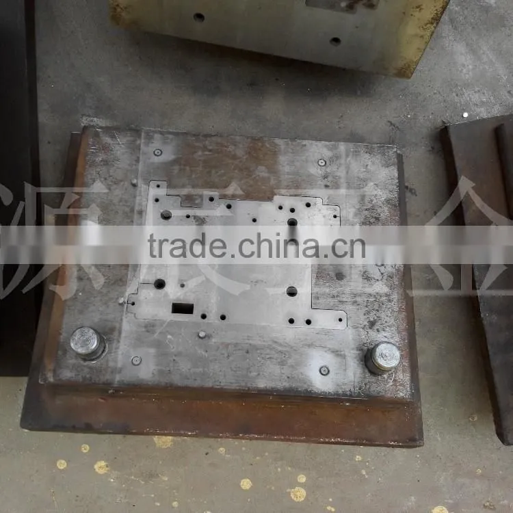 stamping tooling for medical instrument hardware