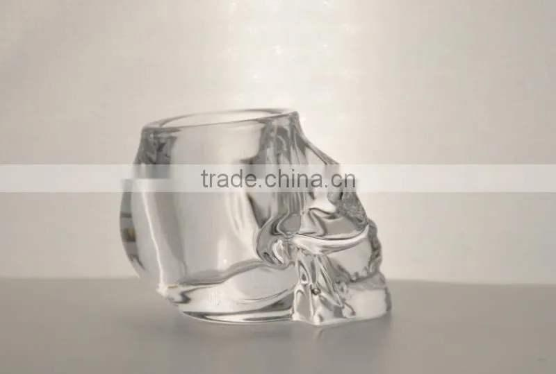 Wholesale high quality crystal skull candle candle holder for halloween