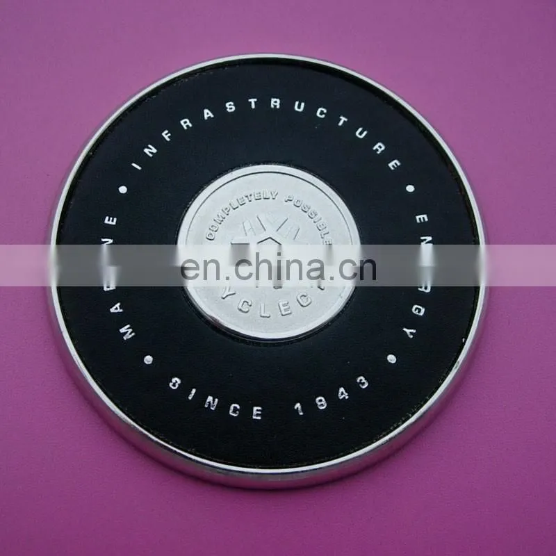 zinc alloy metal base coaster metal embossed logo center coaster leather around the coaster