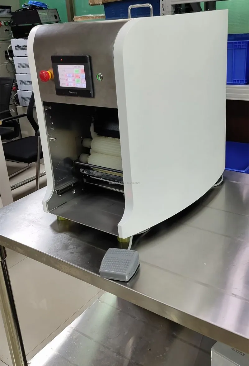 Sushi Maker / Sushi Rice Sheet Making Machine