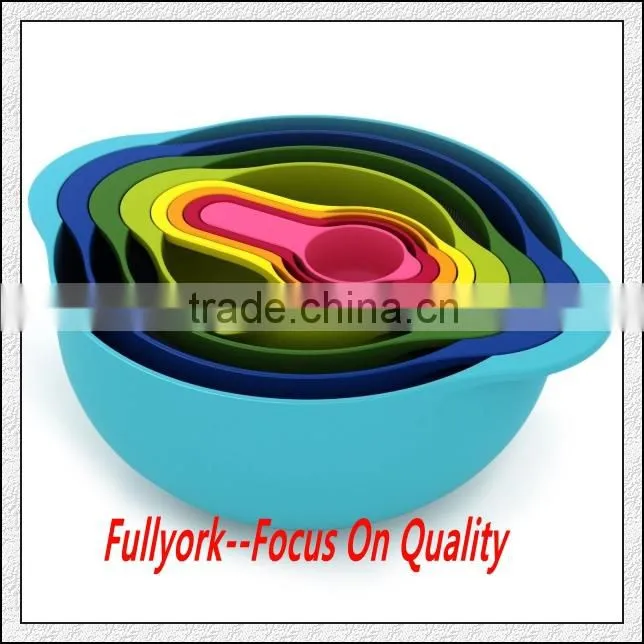 Nest 8 Piece Compact Food Preparation Set Nesting Bowls Colorful