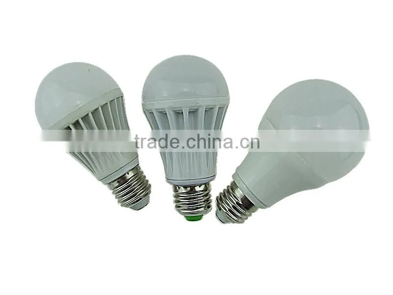 Color Changing CE RoSH 120V 230V Housing LED Bulb Light