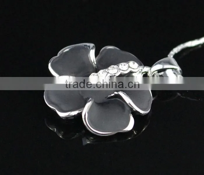 austrian crystal jewelry 18k flower necklace