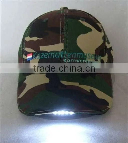 Fashion embroidered snapback flashing light led hat cap