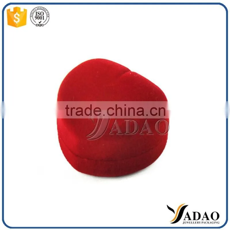 China manufacturer flocking gift velvet jewelry packing boxes sizes