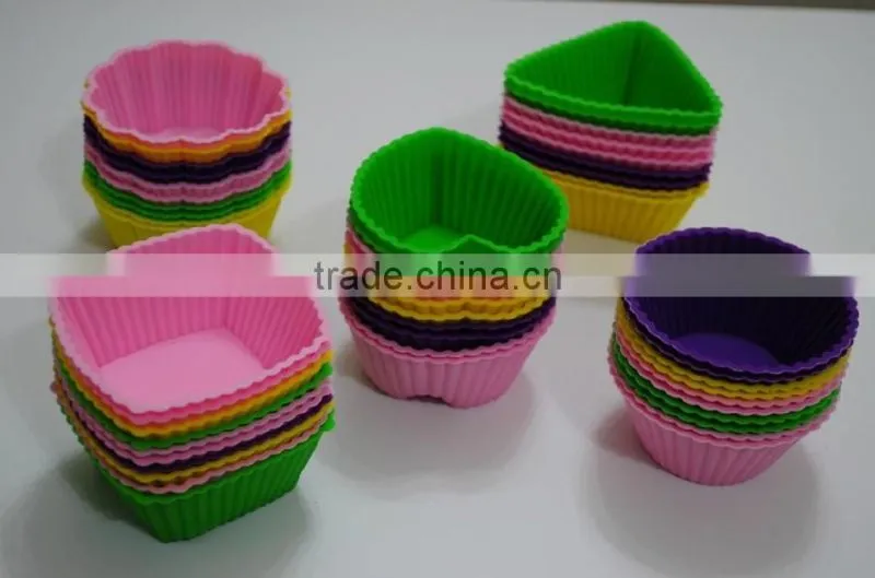 promotion item silicone muffin molds/silicone cake mold