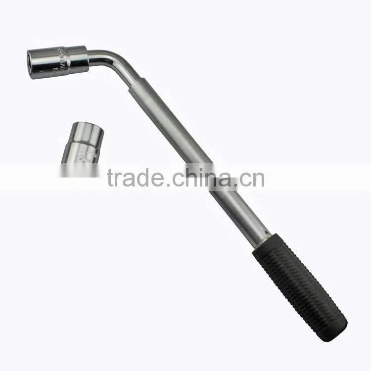 High quality L type wheel wrech with socket