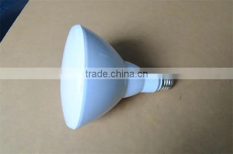 16 Watt(100W) 1300 lumen dimmable ETL approved BR40 LED bulb