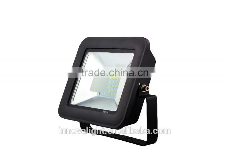 INNOVALIGHT Yellow Body Color 90Lm/W 30W SMD IP66 LED Flood Light