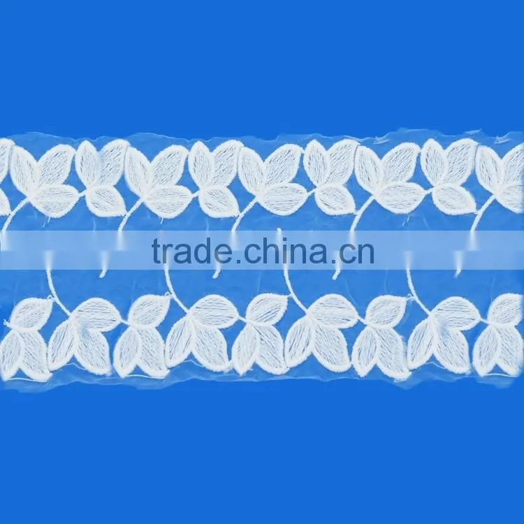 Wholesale customized metal front neck design embroidery flower Lace Trim Collar for garment accessory
