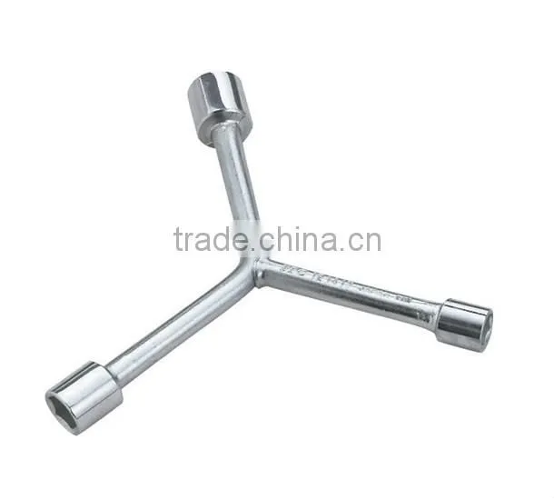China Manufacturer Safety Quality 3 legs Wrench for Cars