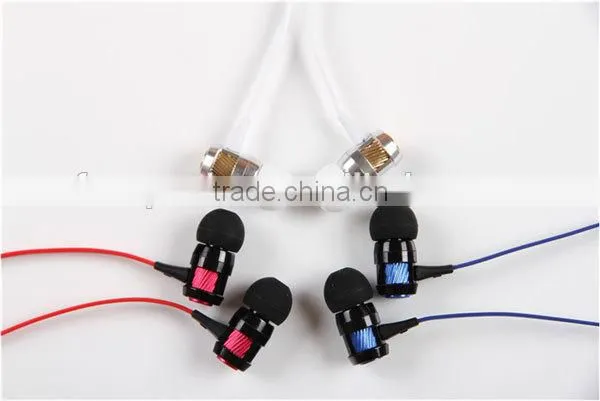 3.5mm Plug In-ear silicone Earphone with mic