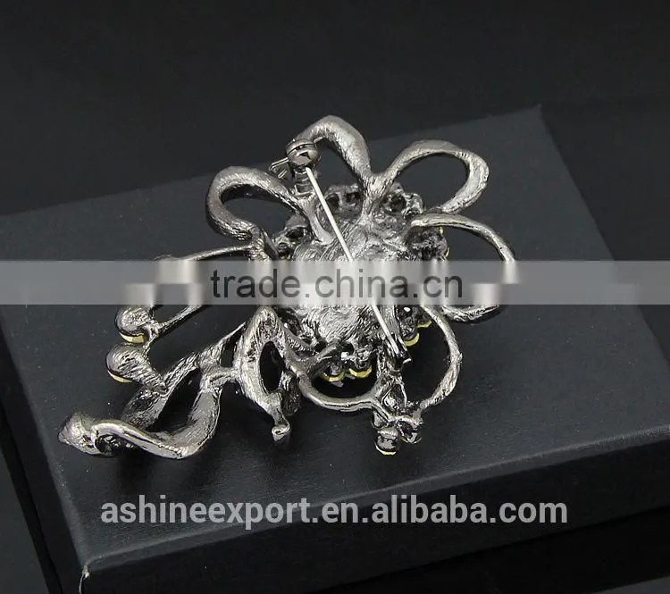 Gun black hollow ribbon shape bulk crystal rhinestone flower brooch/handmade rhinestone brooch