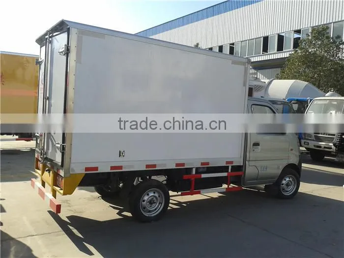 Yuling 2T freezer truck mini van truck cargo box van truck fiberglass van truck food box van truck
