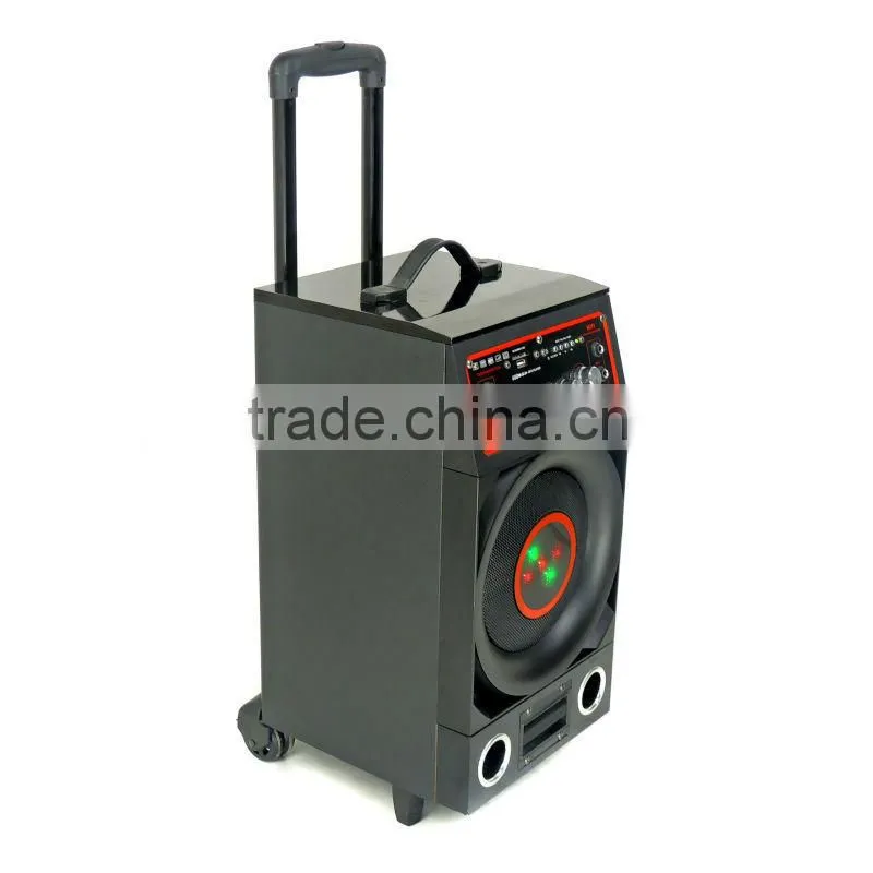 2013 latest fashionable professional portable speaker with USB/SD/FM/ rechargeble battery /Remote control