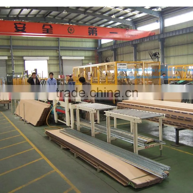 Full automatic high speed ceiling roll former high precision