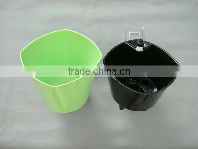 Plastic Flower Pot for Automatically displays the water level