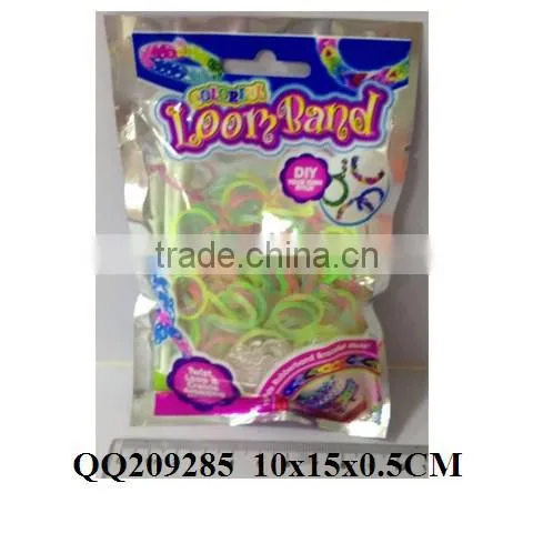 DIY rubber loom band play set with kits