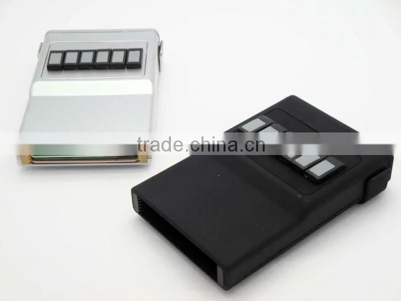 CREDIT CARD HOLDER