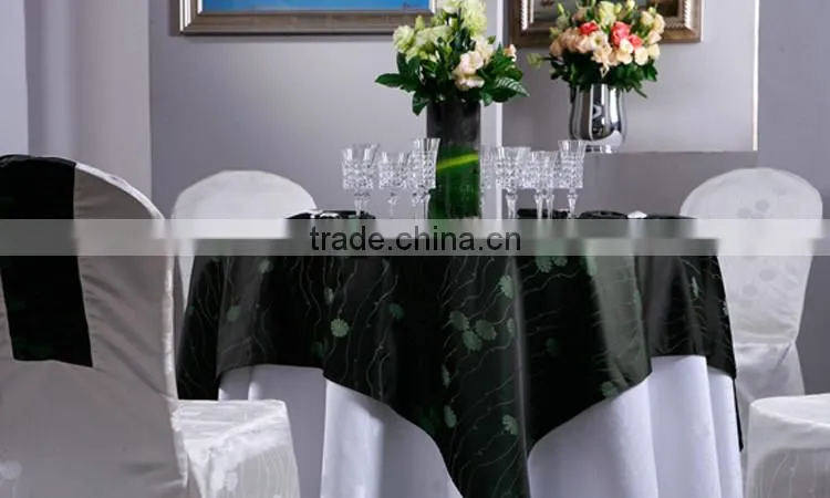 LinenPro 108 Inch Round Tablecloth for Party