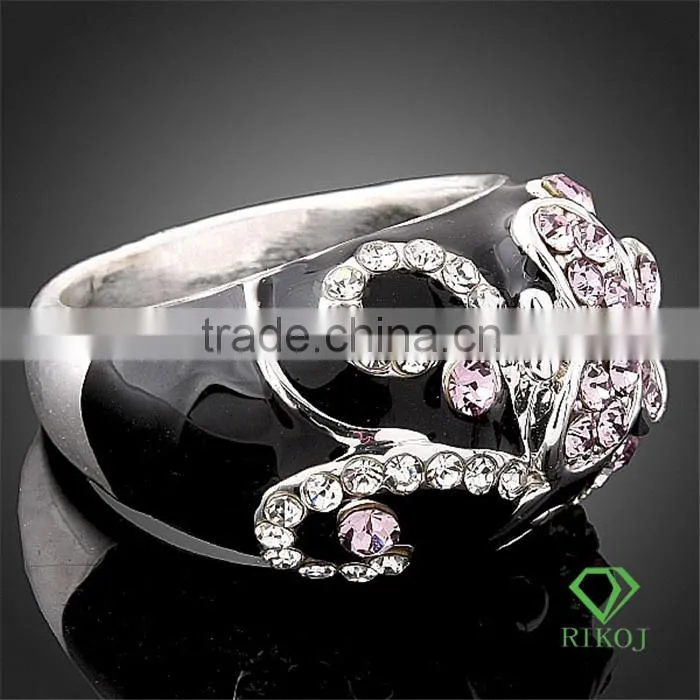 pink crystal butterfly gold plating black rings