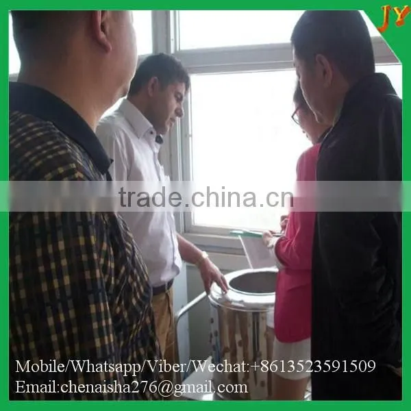 Good quality industrial cassava washing and peeling machine for hot sale