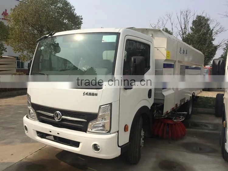 Quality 100% guaranteed Dongfeng Captain 4x2 4cbm road sweeping vehicle