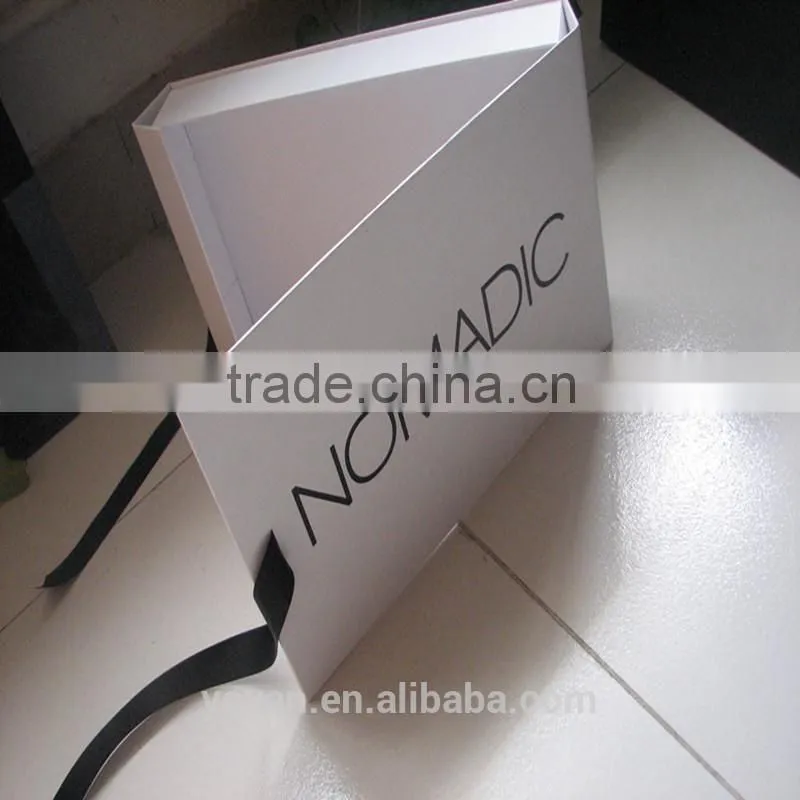 New Custom Design White Flat Folding Gift Paper box for Christmas