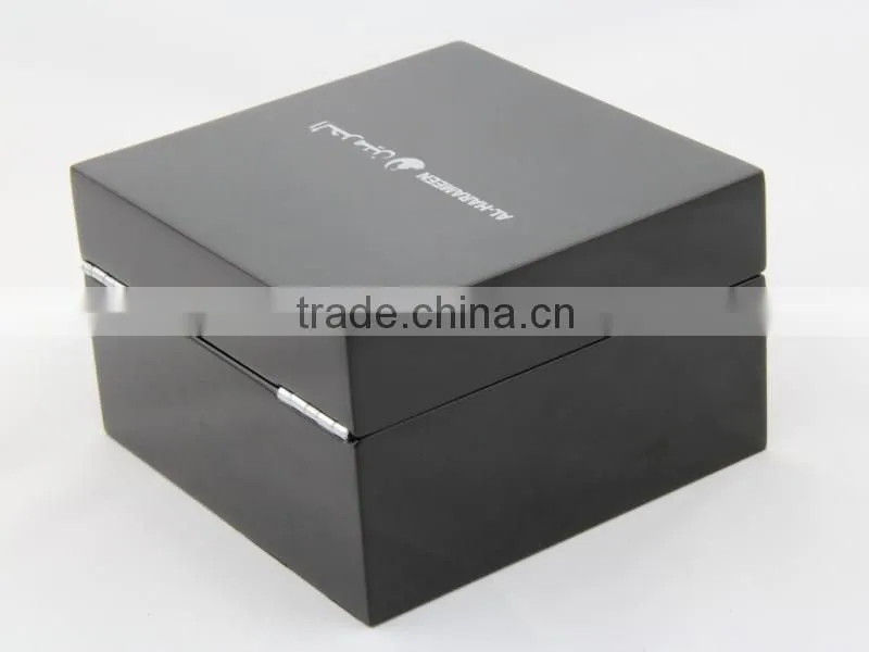 Luxury custom Logo High lacquer Wooden watch box