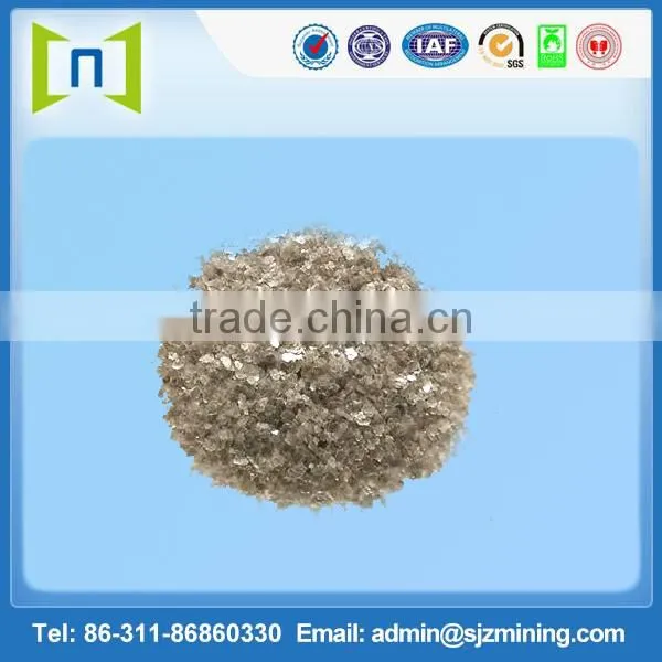 Non-metallic Muscovite mica pieces