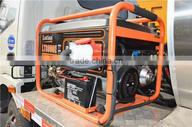 SINOTRUK 6x4 12000liters bitumen sprayer truck