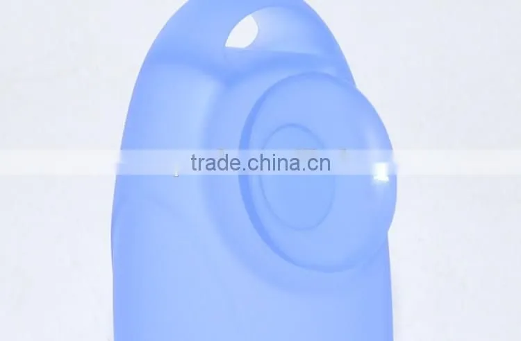 cute silicone baby bottle for lotion and cream filling while traveling MP4410